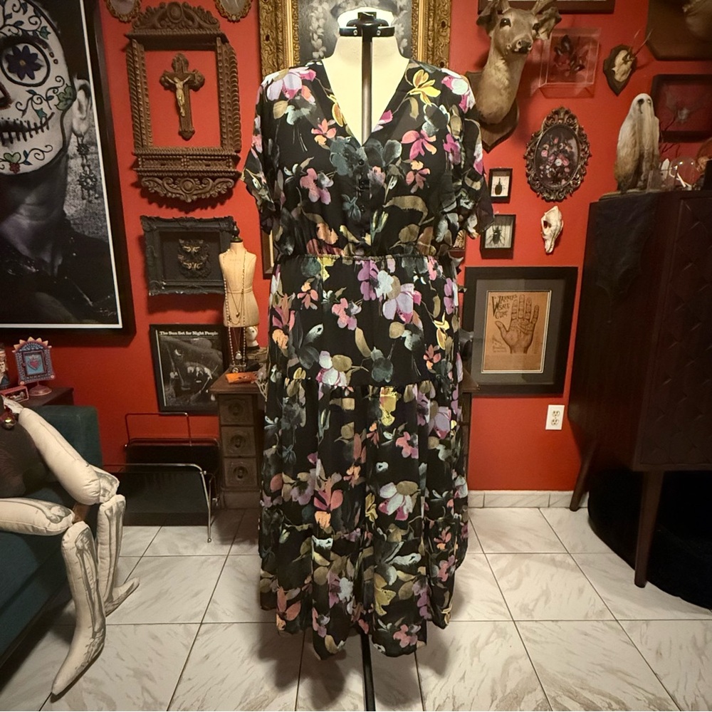 Ava & Viv Maxi Black Flower Print Dress 3X